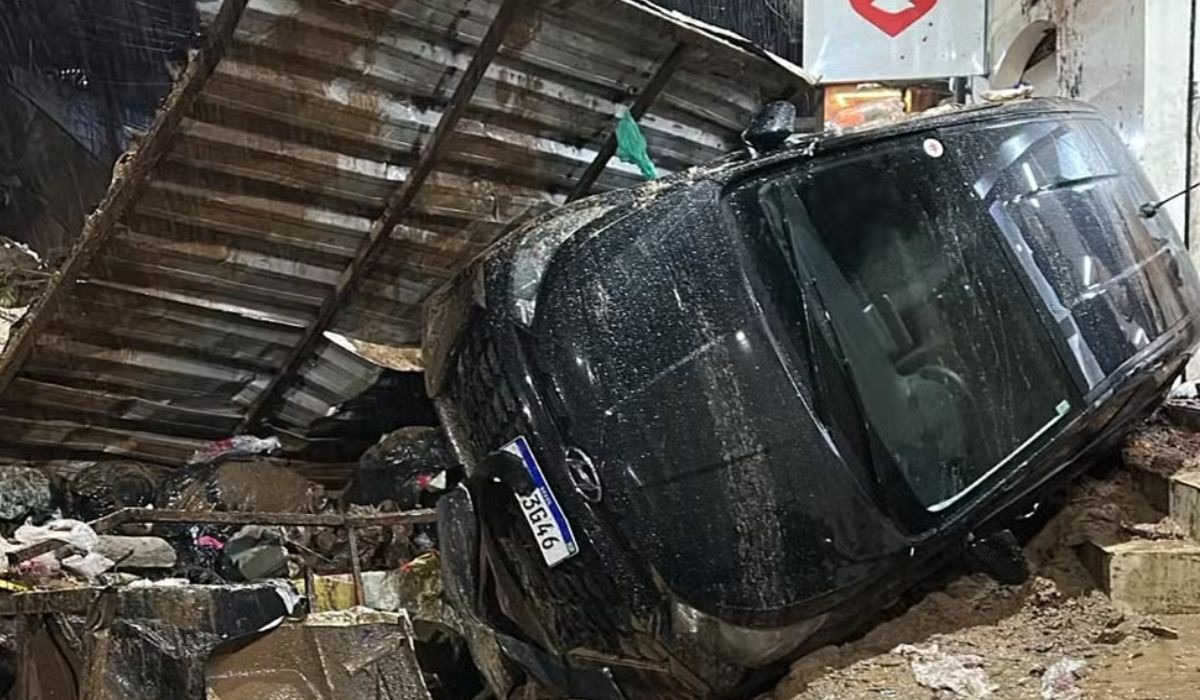 Rocinha tem terceira maior chuva em 24 horas desde 1997, aponta Alerta Rio